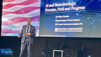 کاربرد AI در پزشکی: تشخیص بیماری ۴ برابر بهتر از انسان و توسعه سریع پادزهرهای پزشکی.