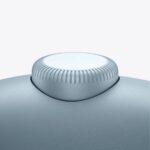 دکمه دیجیتال کراون روی بدنه آلومینیومی Apple AirPods Max 2