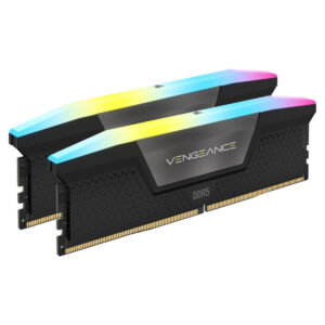 جزئیات هیت سینک آلومینیومی مشکی در رم Corsair Vengeance RGB 96GB