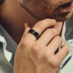 حلقه هوشمند اولتراهیومن روی شارژر مگنتی